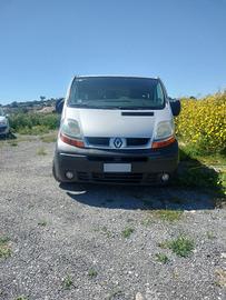 Renault traffic 