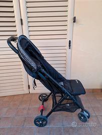 Passeggino super compatto Safety 1st