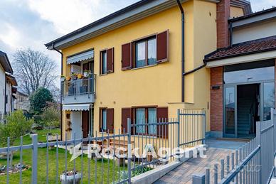 A GIAVENO, IN VIA CALVETTERA, A POCHI PASSI DAL CE