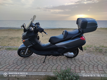 Scooter Piaggio X9 250 motore Honda