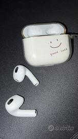 Apple AirPods 3 (Lightning Case)