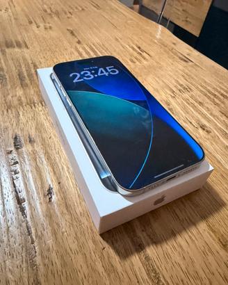 iPhone 16 Pro Max 256 GB White Titanium