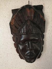 Maschera tribale legno intagliato