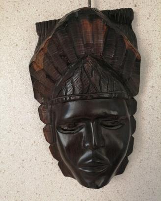 Maschera tribale legno intagliato