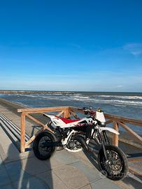 Husqvarna sm 125