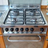 Cucina a Gas LOFRA con Forno Elettrico Ventilato
