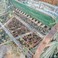 carro  d'epoca per la semina 