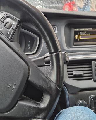 Volvo v40 Business edition/kinetic