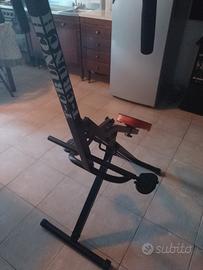 Attrezzi palestra Total crunch 