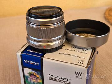 Olympus mZuiko 25mm f/1.8