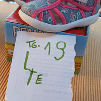 Scarpe neonata bambina