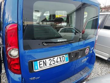 Fiat Doblo N1 5 posti