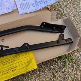 Staffa bauletto MT 09 Yamaha 2021 - 2024
