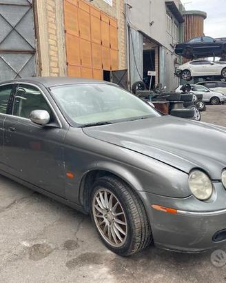 Ricambi Jaguar S-Type 2.7 diesel V6 207cv del 2007
