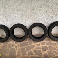 4 pneumatici invernali