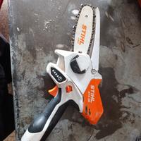 seghetto  stihl a batteria GTA26