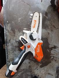 seghetto  stihl a batteria GTA26