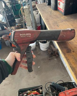 Pistola chimico hilti
