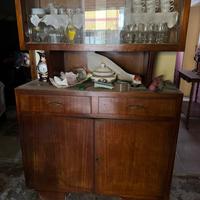 Credenza