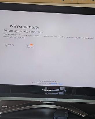 TV Toshiba Regza 37X3030DG con Telecomando