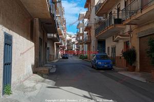 Appartamento, Belmonte Mezzagno.