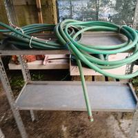 dono  2 spezzoni di gomme 