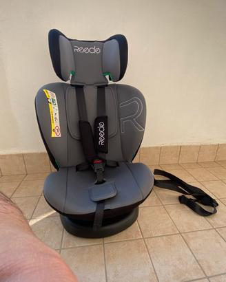 Seggiolino auto girevole