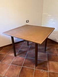 TAVOLO DI LEGNO IKEA – MODELLO INGO