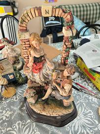 statua stile Capodimonte serenata con violino