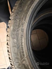 Pneumatici FIRESTONE INVERNALI R19