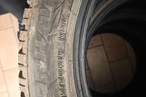 Pneumatici FIRESTONE INVERNALI R19