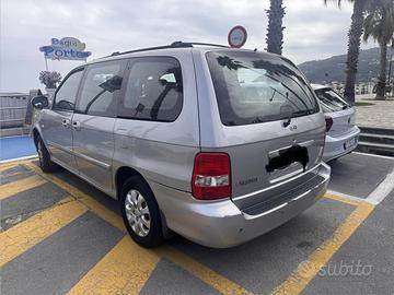 Kia Carnival 2.9 2005