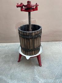 Attrezzatura Completa per Vinificazione