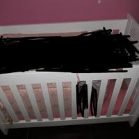 lettino bianco laccato più materasso come nuovo 