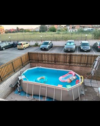Piscina fuori terra INTEX
