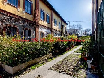 Appartamento di 282 m² con 5 locali a Milano