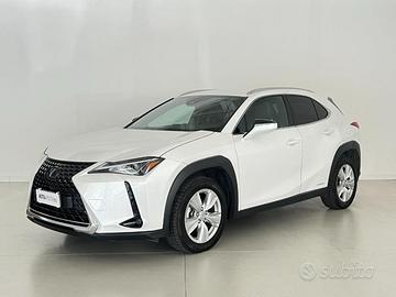 LEXUS UX Full Electric UX Hybrid Executive