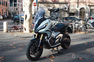 HONDA X-ADV DCT Adventure Abs Luglio 2024