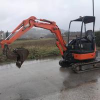 Miniescavatore Hitachi Zaxis ZX22V.