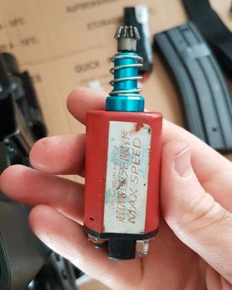 Softair M4 A&K Stubby Full Metal custom + access