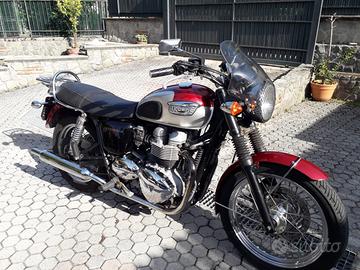 Triumph 2001