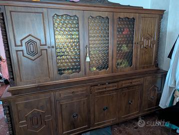 Si regala mobile anni 60 color noce