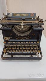Macchina da scrivere Remington 12 92