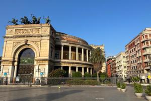 BIVANI mq.30 Arredato e corredato POLITEAMA Amari