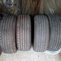 Pneumatici estivi 225/60/r17  per jeep compass