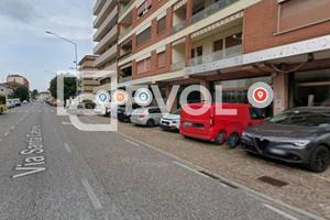 Locale commerciale - Pasian di Prato