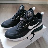 AIR MAX 270 REACT