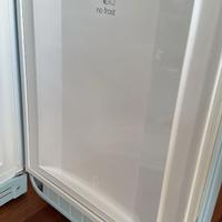 FRIGORIFERO SAMSUNG AZZURRO