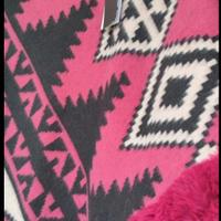 Mantella poncho frange