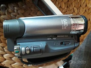 Sony handycam dcr-hc23